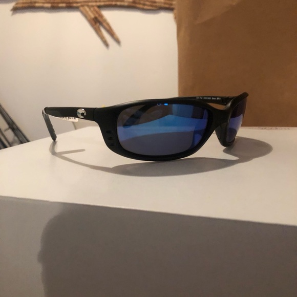 Brand new costa sunglasses with tags!!! - Picture 3 of 6